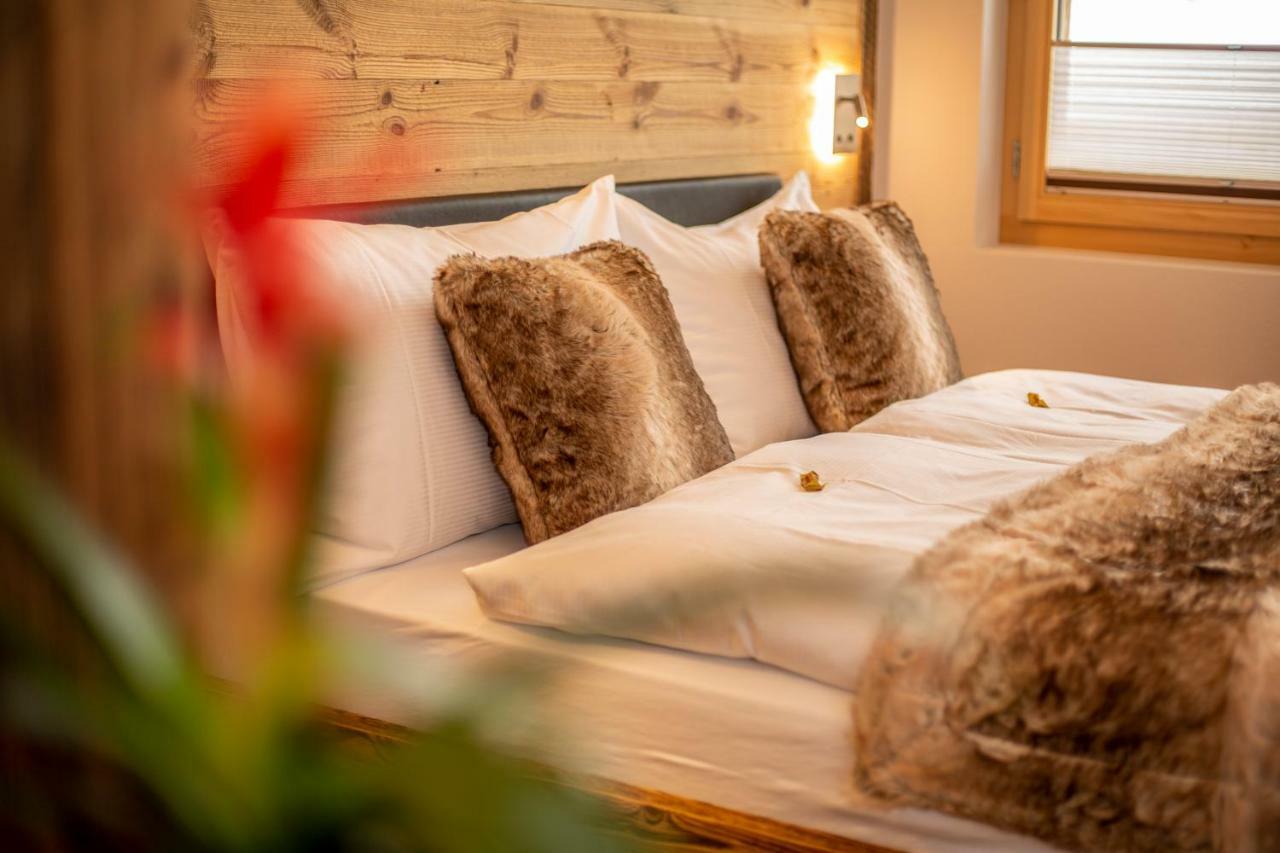 Palace Luxury Wellness Apartment And Boutique Hotel Ski-In-Out 萨斯费 外观 照片